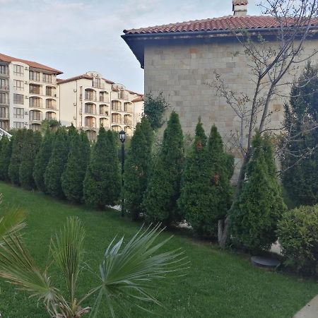 Триумф Холидей Вилидж Свети Влас Exterior photo